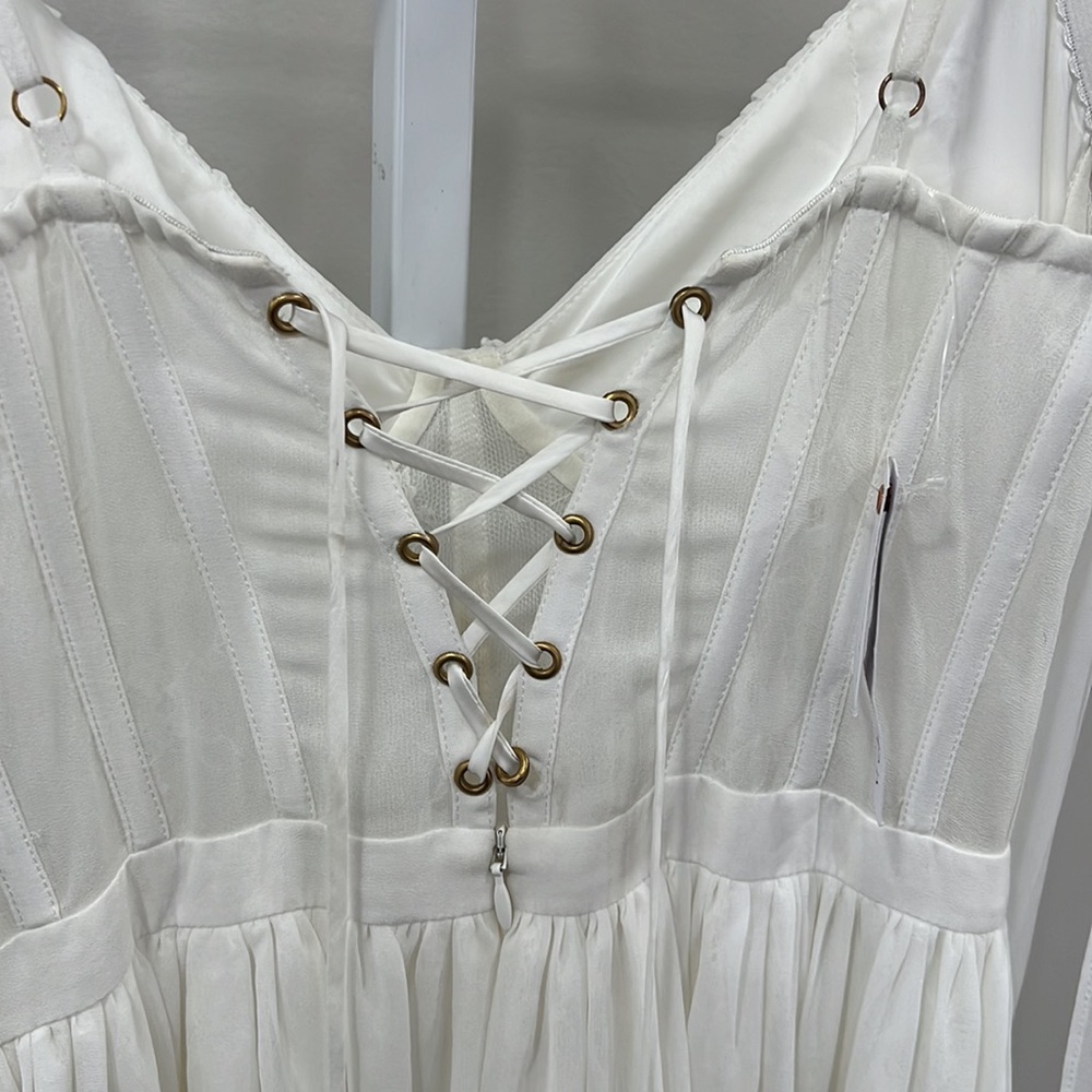 V. Chapman Carmen Gown in White - Picture 12 of 16